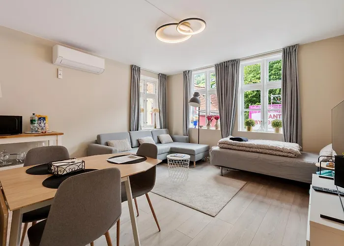 In Heart Of Apartment